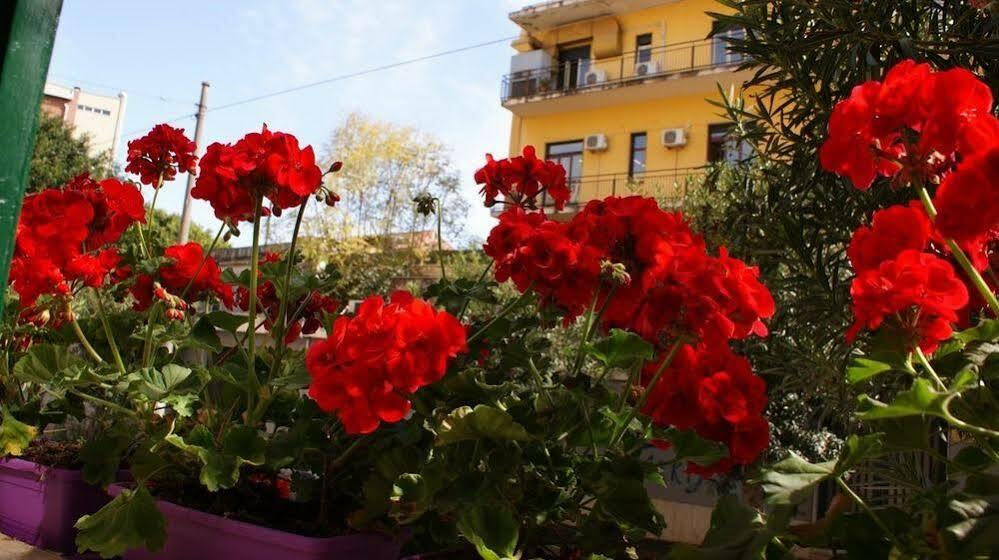 Stare In Centro Guest House Catania Kültér fotó